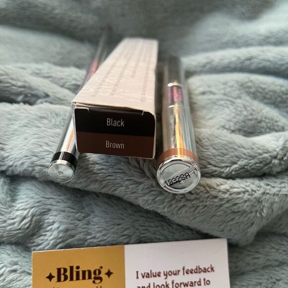 Mally on the double eye opening liner system - Picture 9 of 9